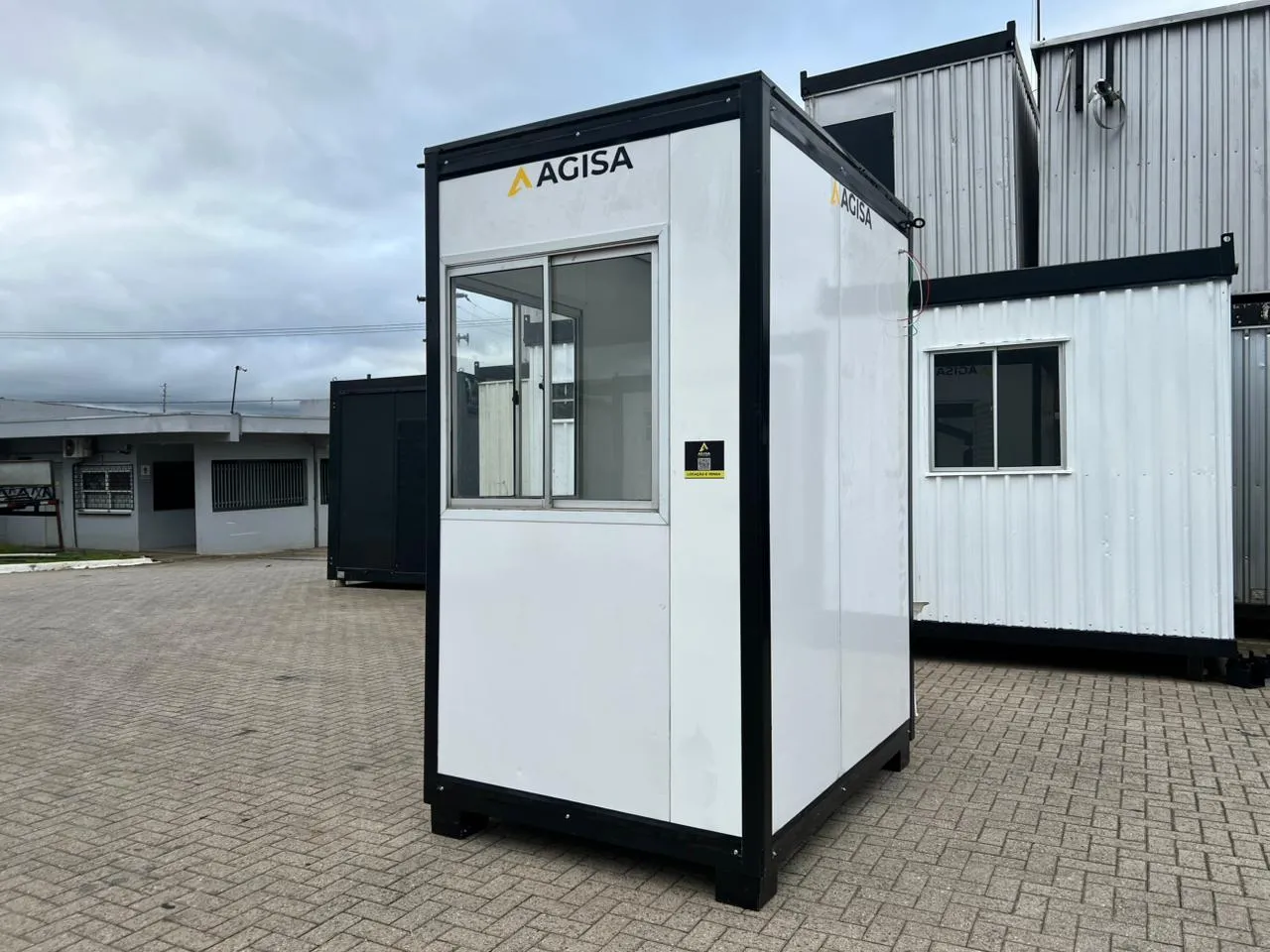 Guarita container Robusta termoacústica para obra